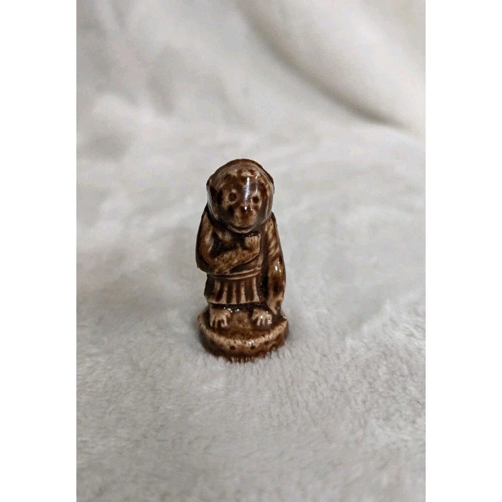 Wade Whimsies England Red Rose Tea Miniature Circus Monkey Figurine
